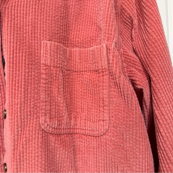 L.L. Bean Coral Button Down Shirt - Picture 4 of 10